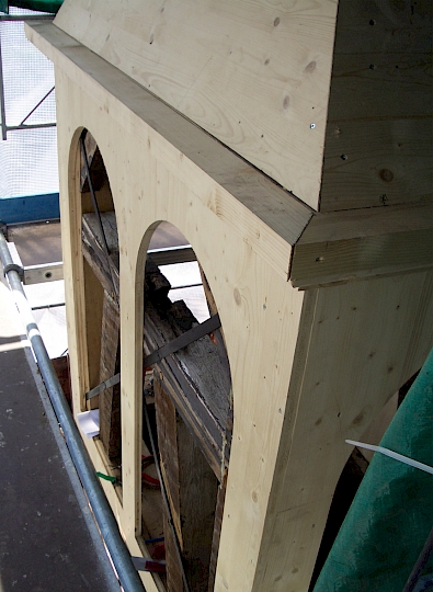 Sous construction du bahut et de la toiture