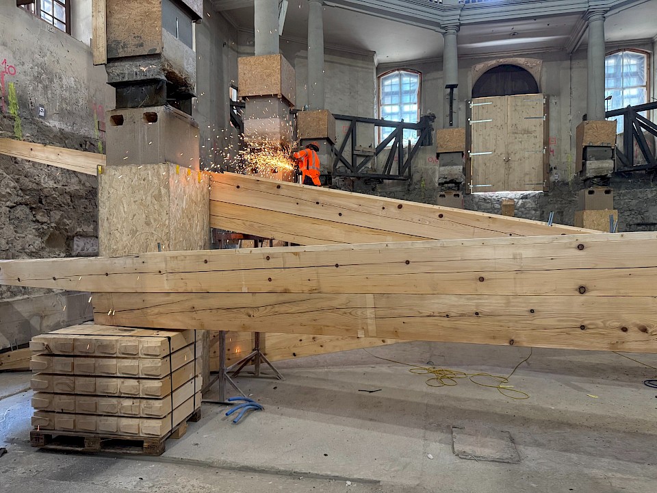 PREPARATION DES COLONNES AVANT POSE DES SOMMIERS / JUIN 2025